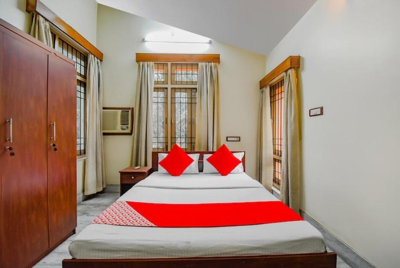 Oyo Retro Residency Otel Durgāpur Dış mekan fotoğraf