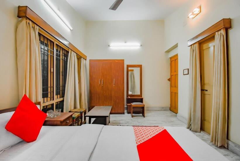Oyo Retro Residency Otel Durgāpur Dış mekan fotoğraf